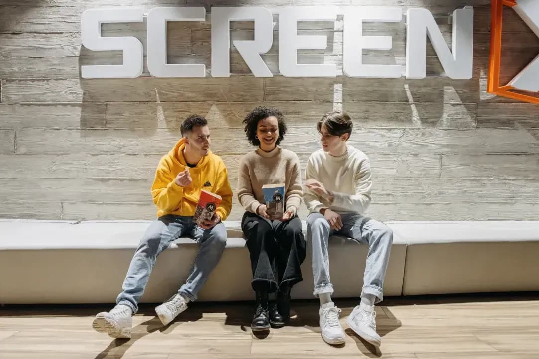 Cinema Dorato Senior 6